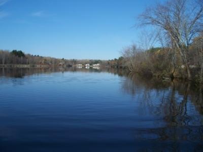 Wesserunsett Lake